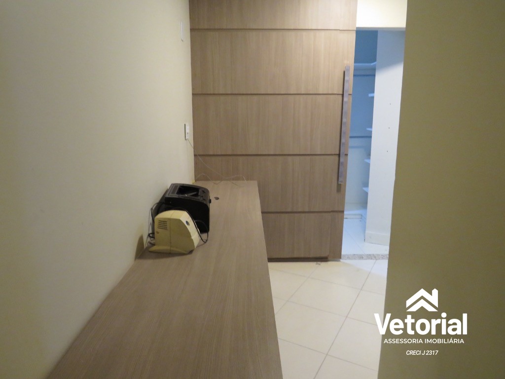 Foto Oportunidade única! Casa para locação no Jardim Ouro Branco em Barreiras-BA: 3 quartos, 2 suítes, 3 salas, 3 banheiros, 4 vagas de garagem, 300m².