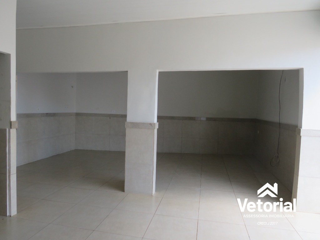 Foto Oportunidade de Locação: Ponto Comercial com Salas, 1 Banheiro e 82m² no Centro de Barreiras-BA!