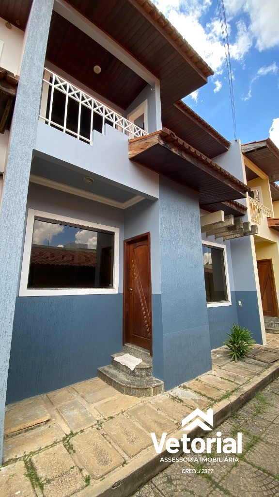 Foto Sobrado com 3/4, sendo 02 suítes , sala ampla, cozinha com armários, excelente! / Barreiras-BA