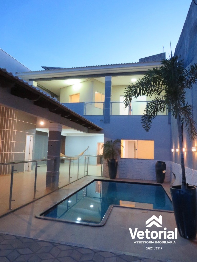 Foto Oportunidade única! Casa para locação no Jardim Ouro Branco em Barreiras-BA: 3 quartos, 2 suítes, 3 salas, 3 banheiros, 4 vagas de garagem, 300m².