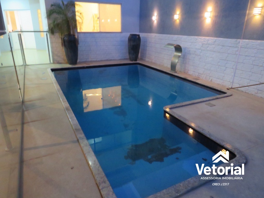 Foto Oportunidade única! Casa para locação no Jardim Ouro Branco em Barreiras-BA: 3 quartos, 2 suítes, 3 salas, 3 banheiros, 4 vagas de garagem, 300m².
