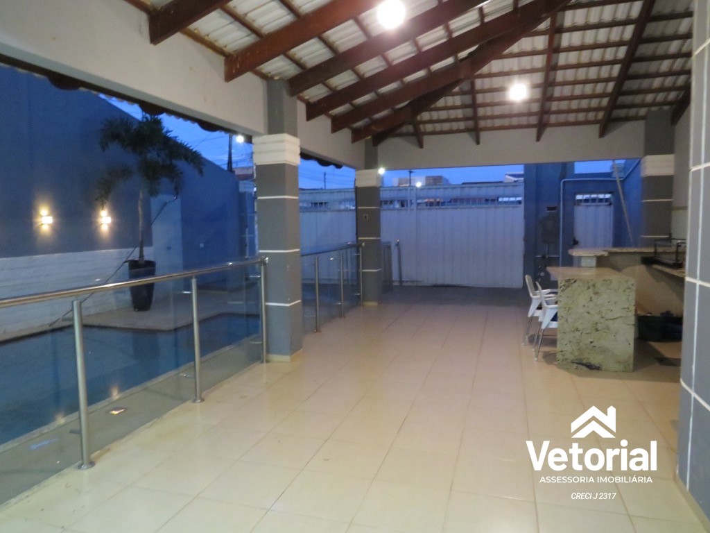 Foto Oportunidade única! Casa para locação no Jardim Ouro Branco em Barreiras-BA: 3 quartos, 2 suítes, 3 salas, 3 banheiros, 4 vagas de garagem, 300m².