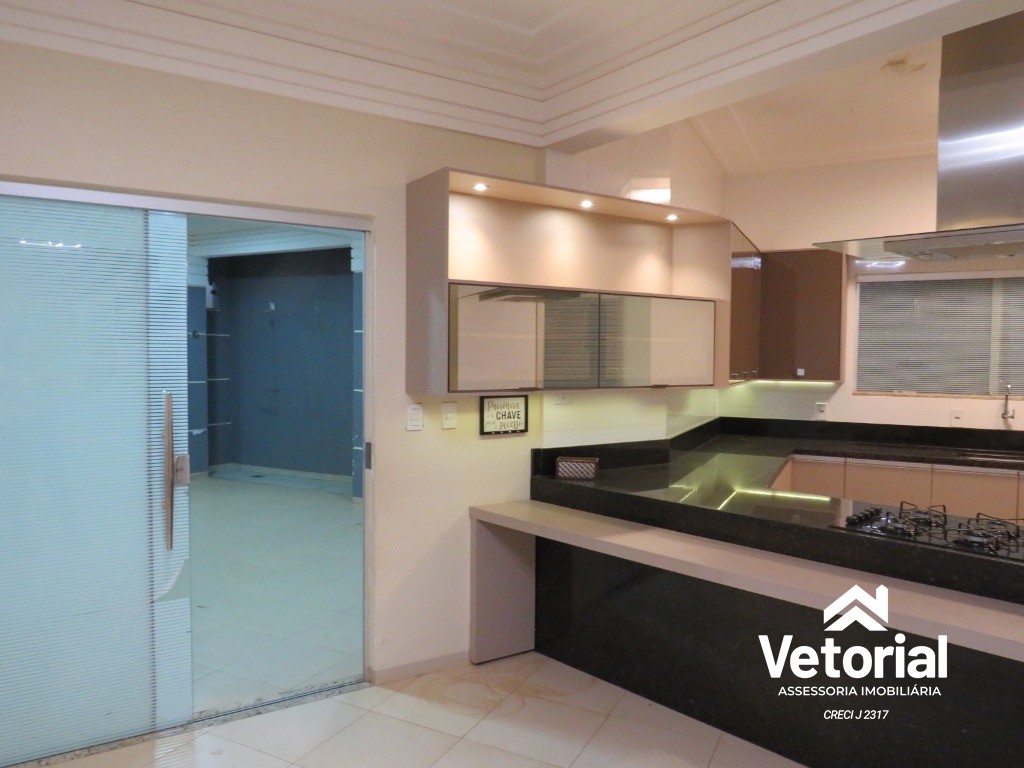 Foto Oportunidade única! Casa para locação no Jardim Ouro Branco em Barreiras-BA: 3 quartos, 2 suítes, 3 salas, 3 banheiros, 4 vagas de garagem, 300m².