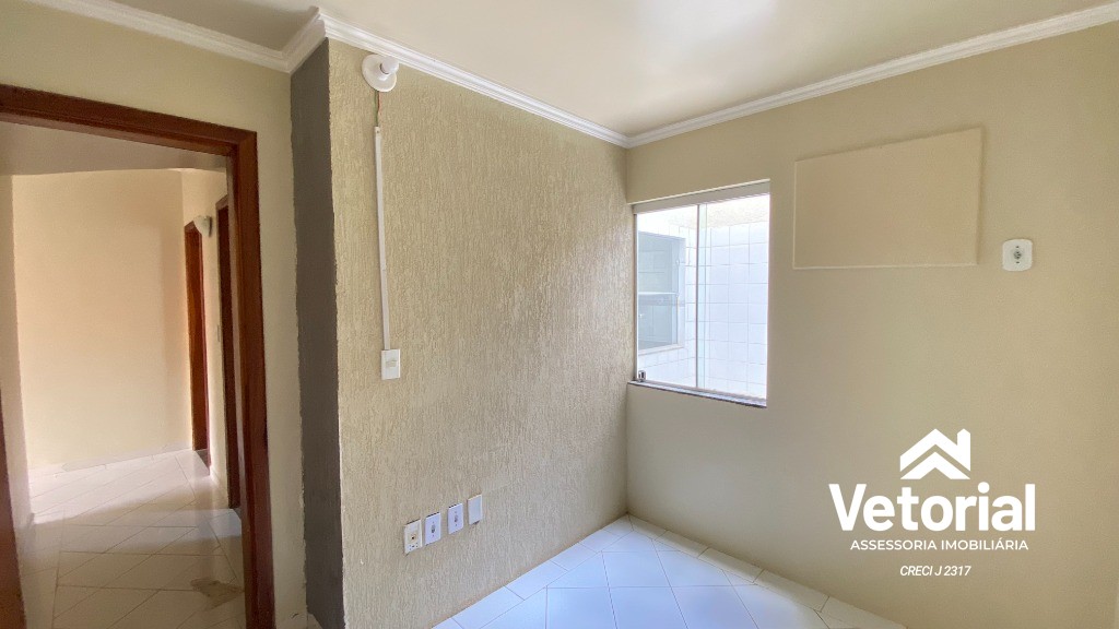 Foto Sobrado com 3/4, sendo 02 suítes , sala ampla, cozinha com armários, excelente! / Barreiras-BA