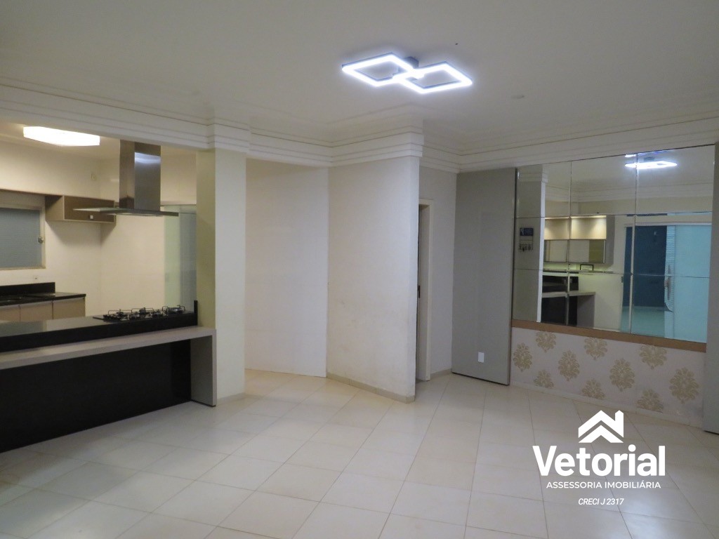 Foto Oportunidade única! Casa para locação no Jardim Ouro Branco em Barreiras-BA: 3 quartos, 2 suítes, 3 salas, 3 banheiros, 4 vagas de garagem, 300m².