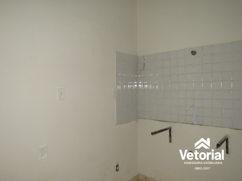 Foto Oportunidade de Locação: Ponto Comercial com Salas, 1 Banheiro e 82m² no Centro de Barreiras-BA!