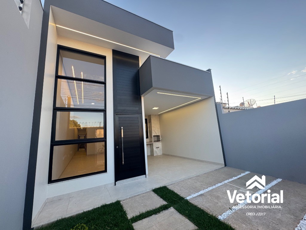 Foto Imperdível oportunidade de adquirir casa com 3 quartos, suite e 2 vagas de garagem em Barreiras-BA, no bairro Novo Horizonte!