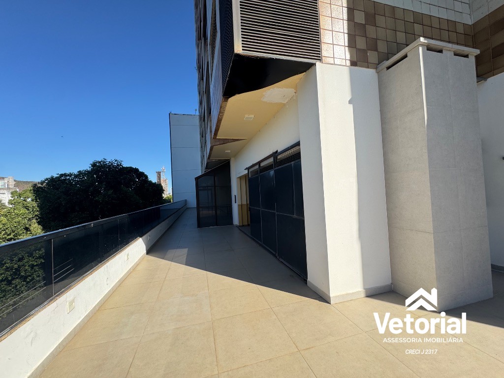 Foto Imperdível oportunidade de adquirir um amplo apartamento de 3 quartos, 3 suítes no Centro de Barreiras-BA 2 banheiros, 1 vaga e 197,86 m² de área.