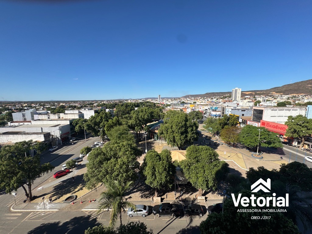 Foto Imperdível oportunidade de adquirir um amplo apartamento de 3 quartos, 3 suítes no Centro de Barreiras-BA 2 banheiros, 1 vaga e 197,86 m² de área.