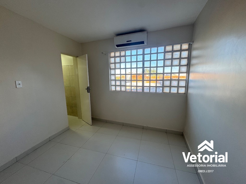 Foto Aluguel de Apartamento no Centro de Barreiras-BA: 3 quartos, 3 suítes, 1 sala, 75m² de área. Venha conferir!
