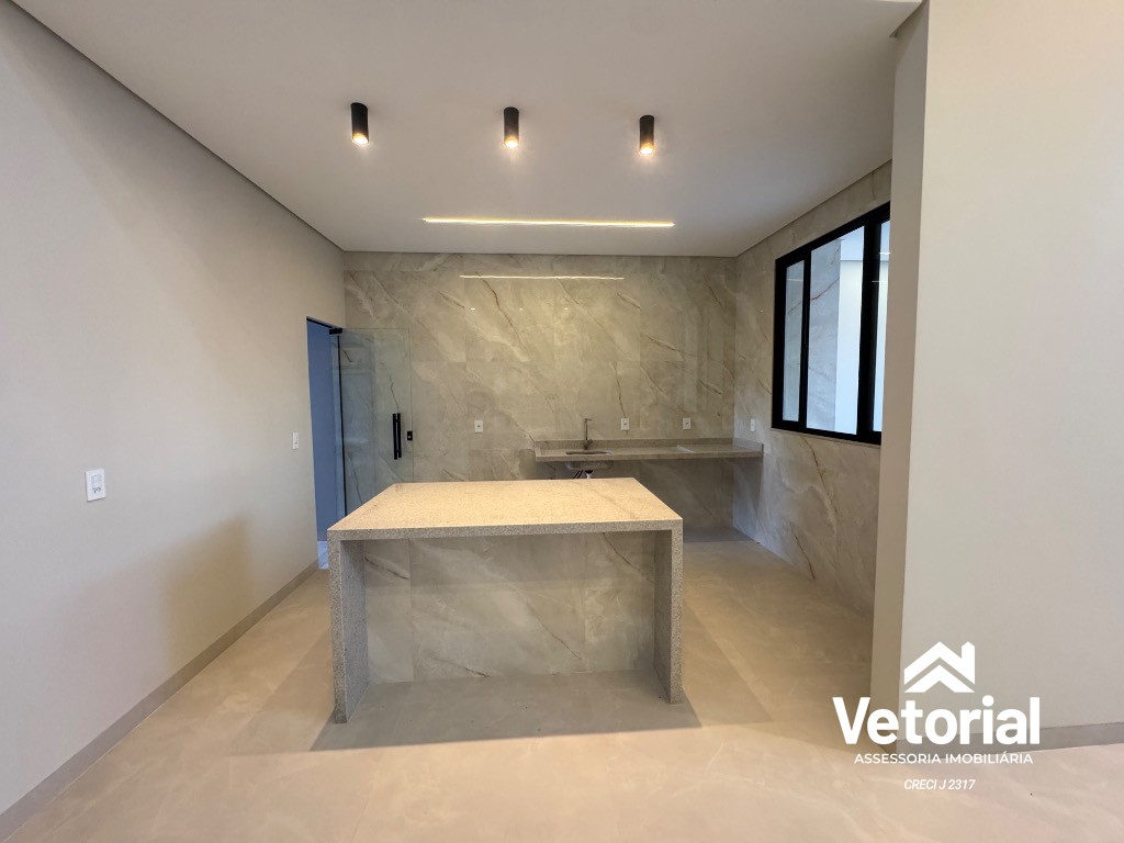 Foto Imperdível oportunidade de adquirir casa com 3 quartos, suite e 2 vagas de garagem em Barreiras-BA, no bairro Novo Horizonte!