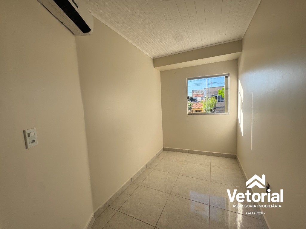 Foto Aluguel de Apartamento no Centro de Barreiras-BA: 2 Quartos, Sala, Banheiro e 45m² de Área!