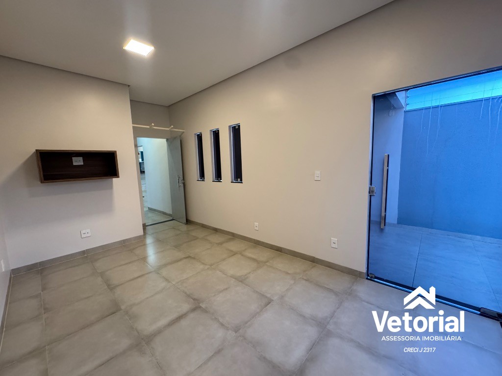 Foto Casa para locação de alto padrão no bairro Morada da Lua em Barreiras-BA: 3 quartos, 1 suíte, 1 sala, 2 banheiros, 2 vagas de garagem, 134,00 m² de área.