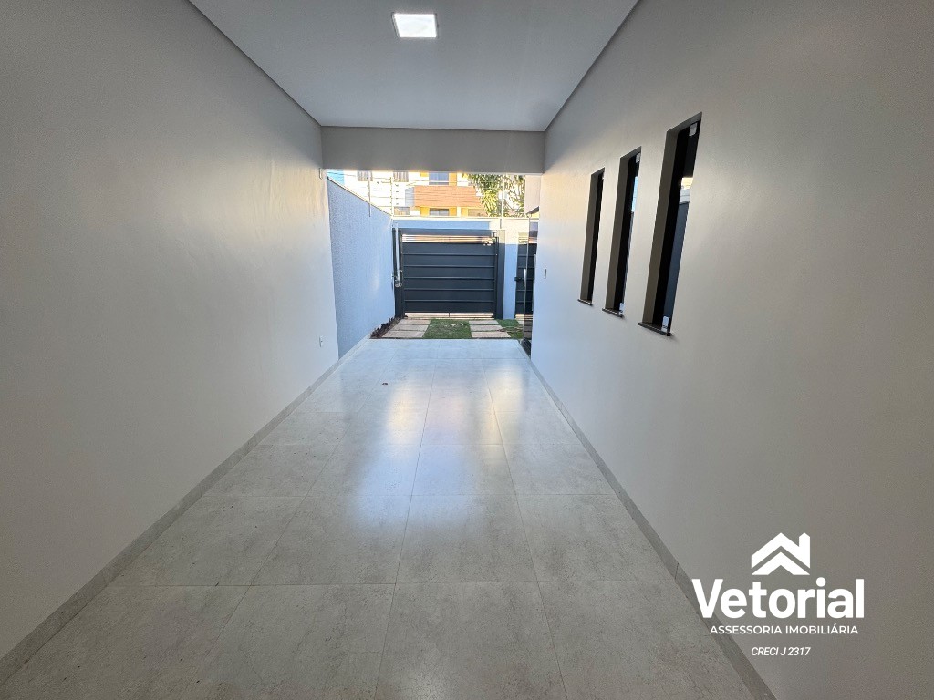 Foto Casa para locação de alto padrão no bairro Morada da Lua em Barreiras-BA: 3 quartos, 1 suíte, 1 sala, 2 banheiros, 2 vagas de garagem, 134,00 m² de área.