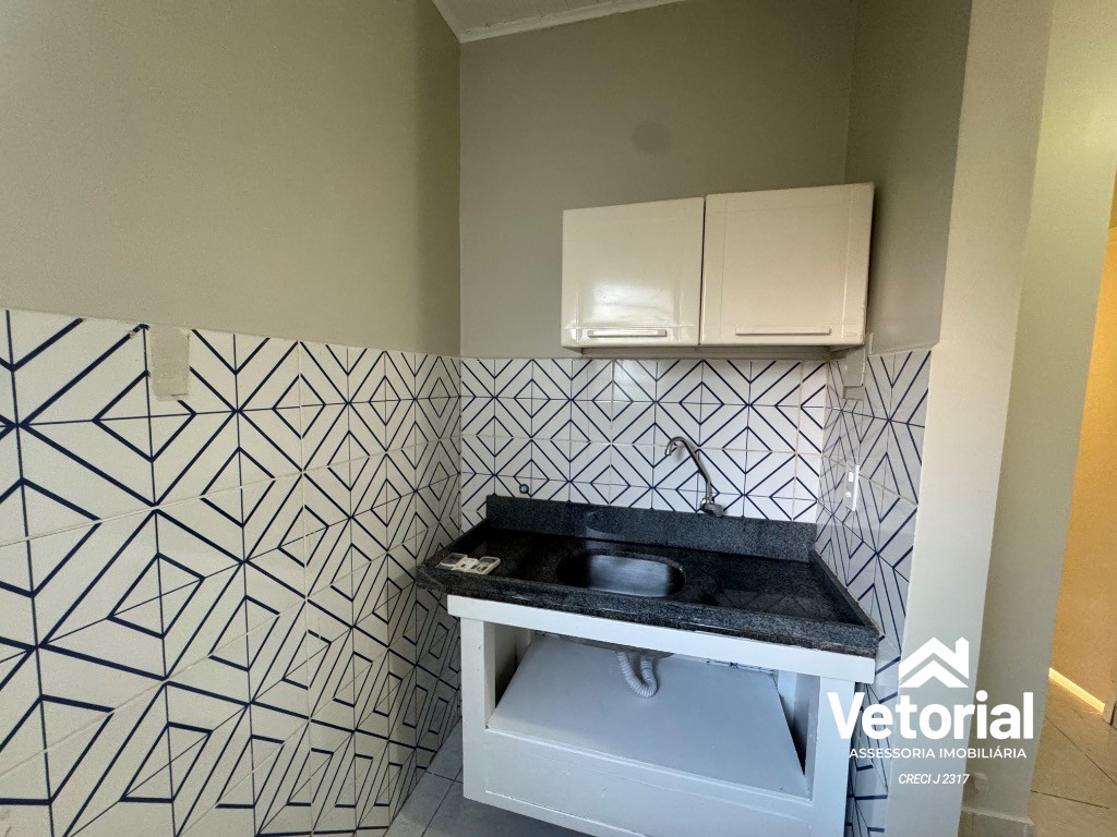 Foto Aluguel de Apartamento no Centro de Barreiras-BA: 2 Quartos, Sala, Banheiro e 45m² de Área!