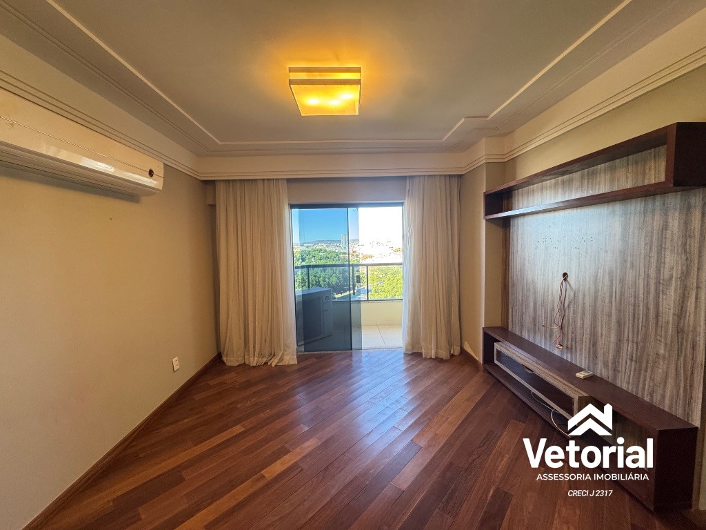 Foto Imperdível oportunidade de adquirir um amplo apartamento de 3 quartos, 3 suítes no Centro de Barreiras-BA 2 banheiros, 1 vaga e 197,86 m² de área.