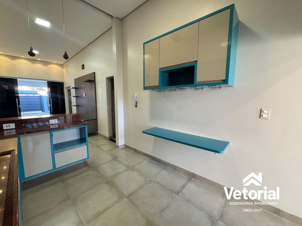 Foto Casa para locação de alto padrão no bairro Morada da Lua em Barreiras-BA: 3 quartos, 1 suíte, 1 sala, 2 banheiros, 2 vagas de garagem, 134,00 m² de área.
