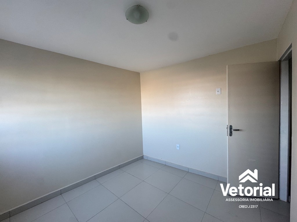 Foto Aluguel de Apartamento no Centro de Barreiras-BA: 3 quartos, 3 suítes, 1 sala, 75m² de área. Venha conferir!