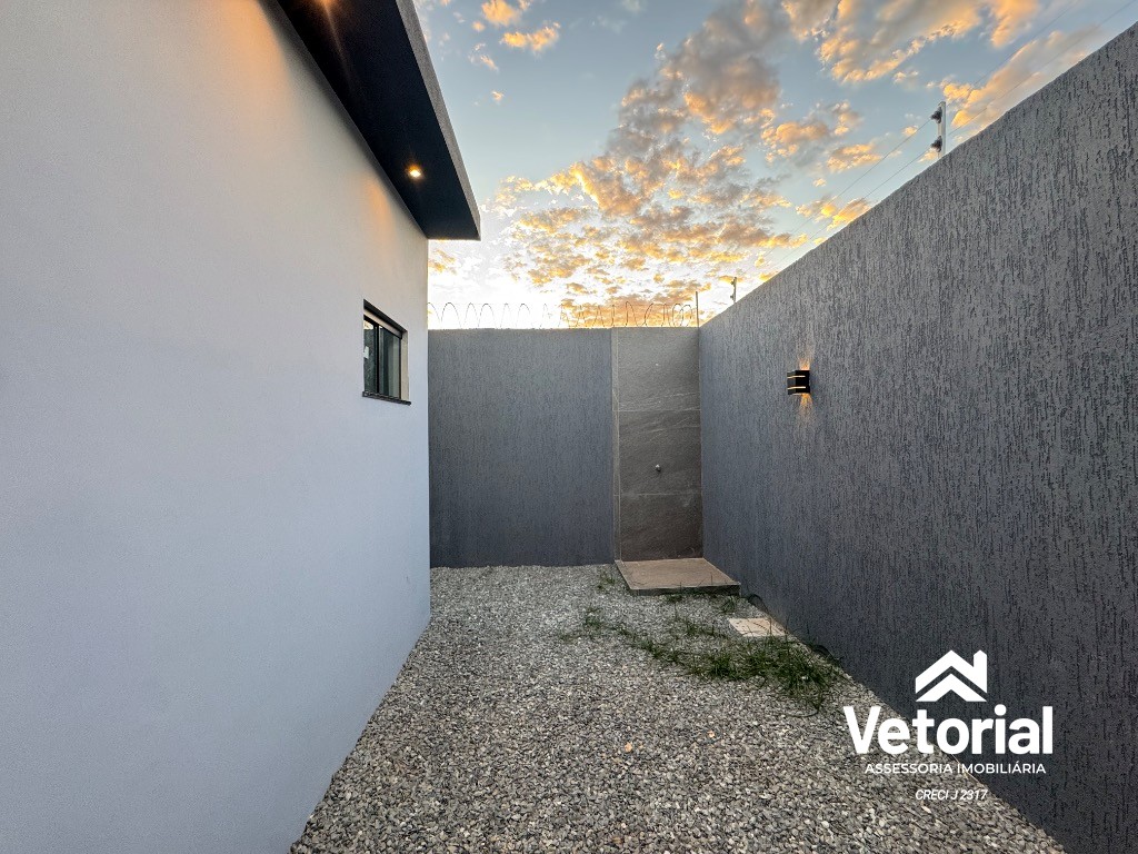 Foto Casa de 3 quartos no Parque da Cidade Barreiras-BA: 145,52m², suíte, 2 salas, 2 banheiros, 2 vagas de garagem. Venha conferir!