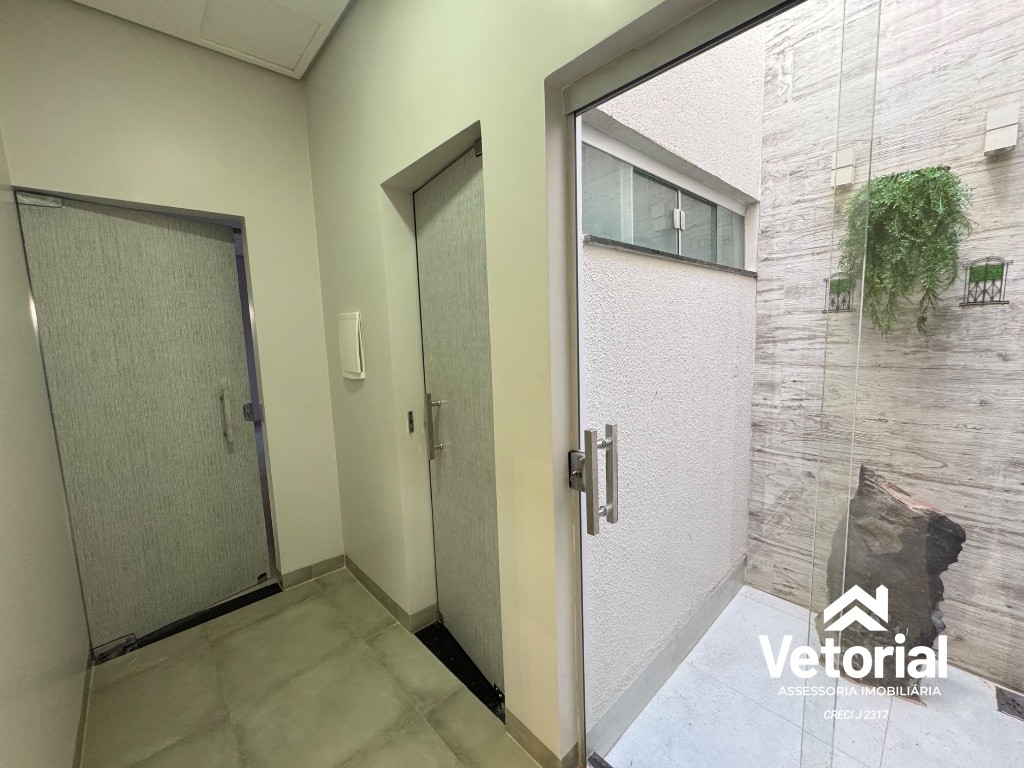 Foto Casa para locação de alto padrão no bairro Morada da Lua em Barreiras-BA: 3 quartos, 1 suíte, 1 sala, 2 banheiros, 2 vagas de garagem, 134,00 m² de área.