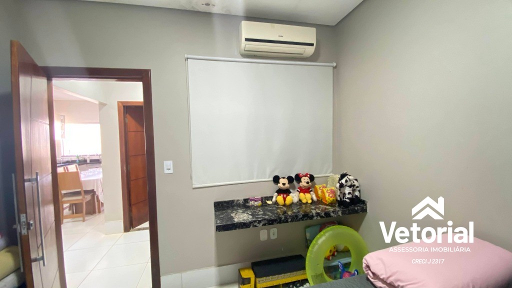 Foto Imperdível Casa à Venda em Barreiras-BA, Morada da Lua: 3 Quartos, 1 Suíte, 1 Sala, 2 Vagas de Garagem e área de lazer!