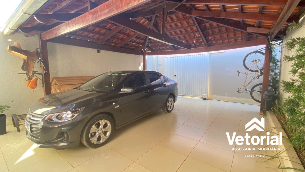 Foto Imperdível Casa à Venda em Barreiras-BA, Morada da Lua: 3 Quartos, 1 Suíte, 1 Sala, 2 Vagas de Garagem e área de lazer!