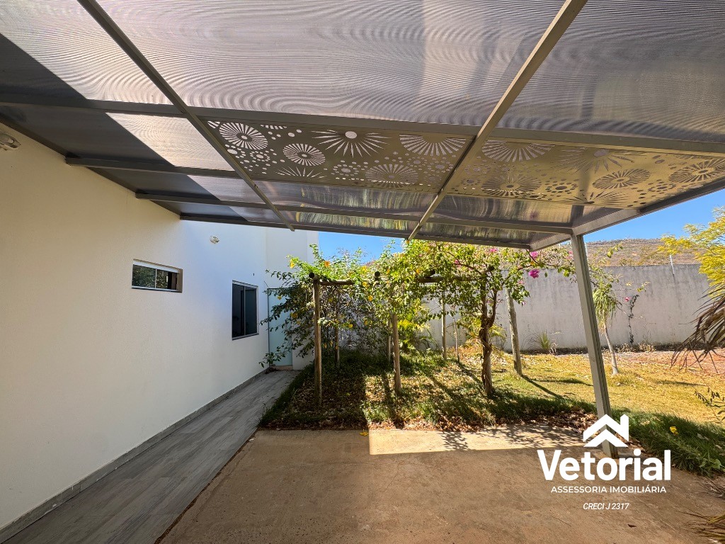 Foto Imperdível! Casa para locação em Barreiras-BA, bairro Aratu, 1 quarto, 1 sala, 2 banheiros, 3 vagas de garagem, 84,00m².
