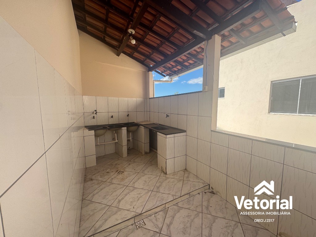 Foto Casa para locação no Recanto dos Pássaros em Barreiras-BA: 4 quartos, 1 suíte, 2 salas, 1 banheiro, 1 vaga de garagem, 85m²!