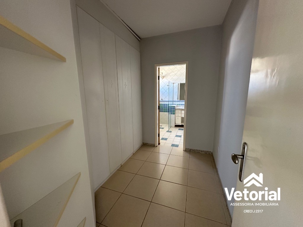 Foto Casa de Luxo para Locação em Barreiras-BA, Bairro Aratu: 3 Quartos, sendo 3 Suítes, closet, 3 Salas, 6 Banheiros, 2 Vagas, 479,99 m².