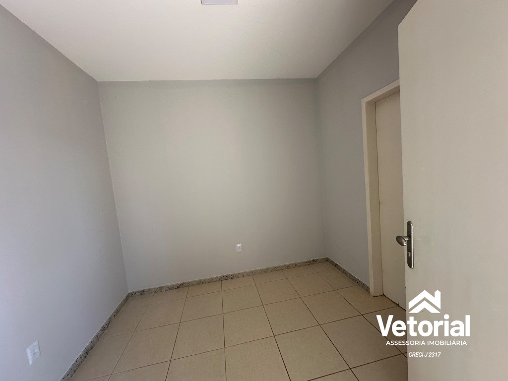 Foto Casa de Luxo para Locação em Barreiras-BA, Bairro Aratu: 3 Quartos, sendo 3 Suítes, closet, 3 Salas, 6 Banheiros, 2 Vagas, 479,99 m².
