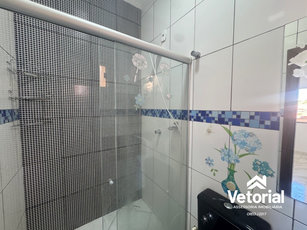 Foto Casa para locação no Recanto dos Pássaros em Barreiras-BA: 4 quartos, 1 suíte, 2 salas, 1 banheiro, 1 vaga de garagem, 85m²!