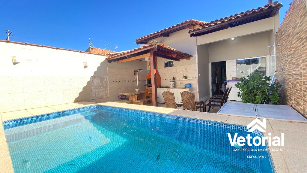 Foto Imperdível Casa à Venda em Barreiras-BA, Morada da Lua: 3 Quartos, 1 Suíte, 1 Sala, 2 Vagas de Garagem e área de lazer!