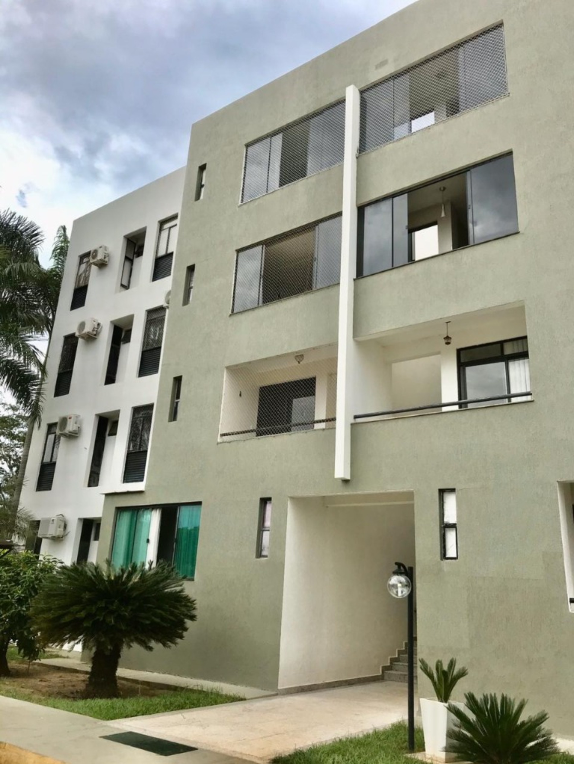 Foto Apartamento com 3 quartos, sendo 02 suítes em condomínio fechado, área de lazer - Morada Nobre - Barreiras-Ba