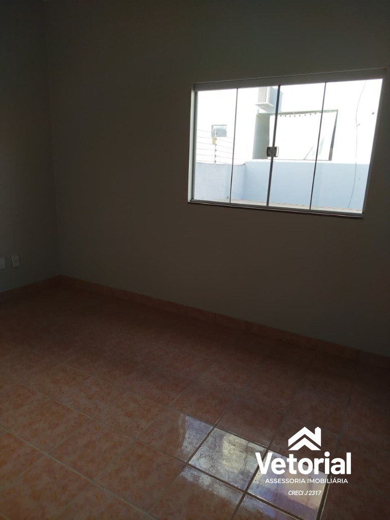 Foto Casa para locação no Sandra Regina: 3 quartos, 1 suíte, 150 m² de área, garagem ampla, quintal, churrasqueira - Barreiras/Ba