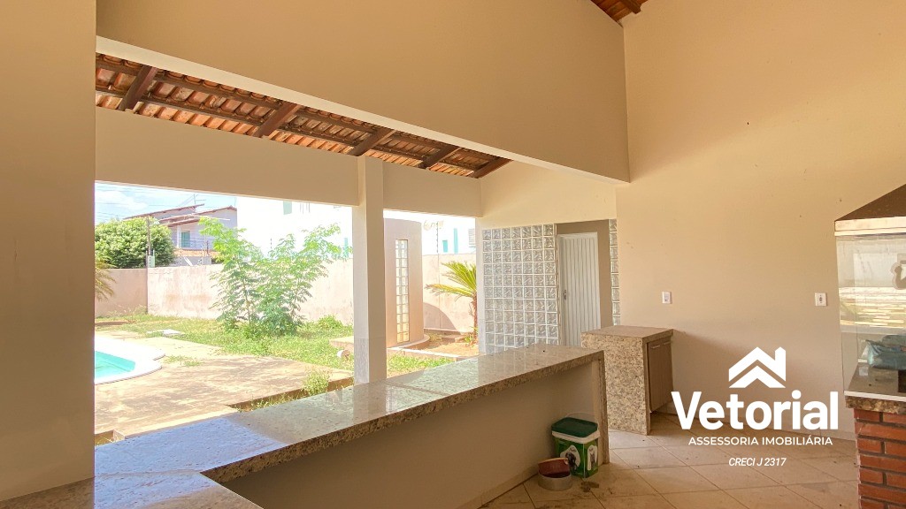 Foto Casa para Locação Comercial   4 Quartos, sendo 3 Suítes, closet, 3 Salas, 6 Banheiros, 2 Vagas, 479,99 m² - Renato Gonçalves - Barreriras/BA