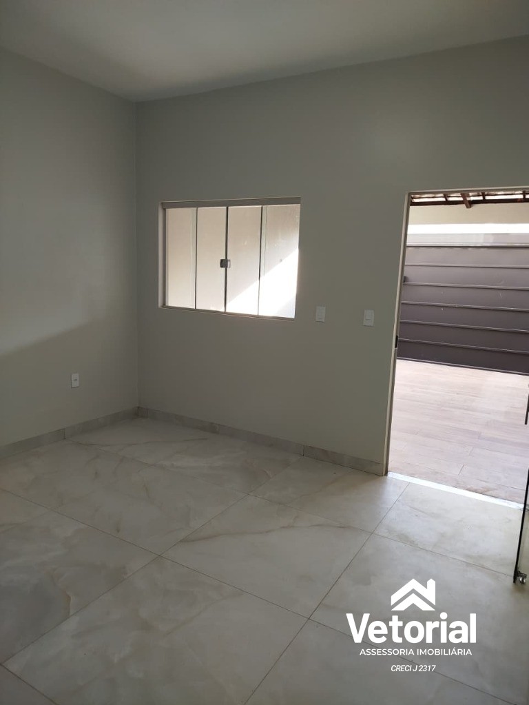Foto Casa para locação no Sandra Regina: 3 quartos, 1 suíte, 150 m² de área, garagem ampla, quintal, churrasqueira - Barreiras/Ba