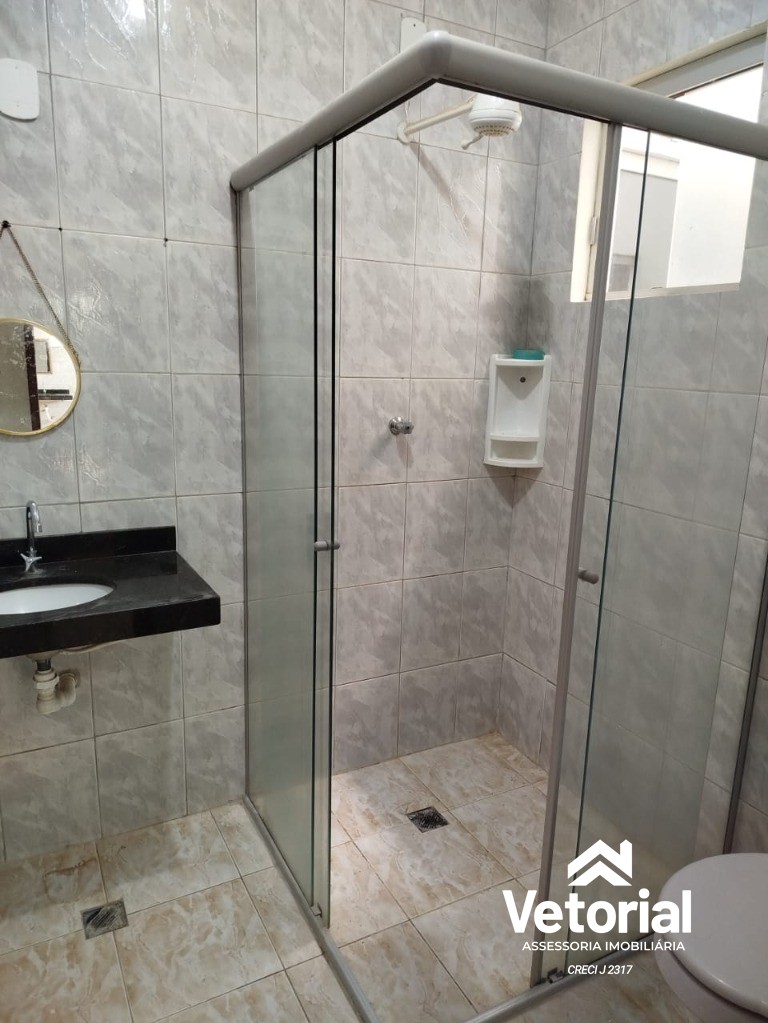 Foto Apartamento para aluguel: 2 quartos, sendo 01 com suíte, garagem e com localização privilegiada - Sandra Regina - Barreiras/BA