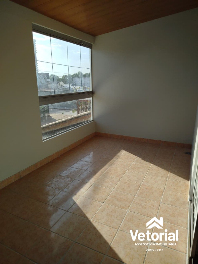 Foto Casa para locação no Sandra Regina: 3 quartos, 1 suíte, 150 m² de área, garagem ampla, quintal, churrasqueira - Barreiras/Ba