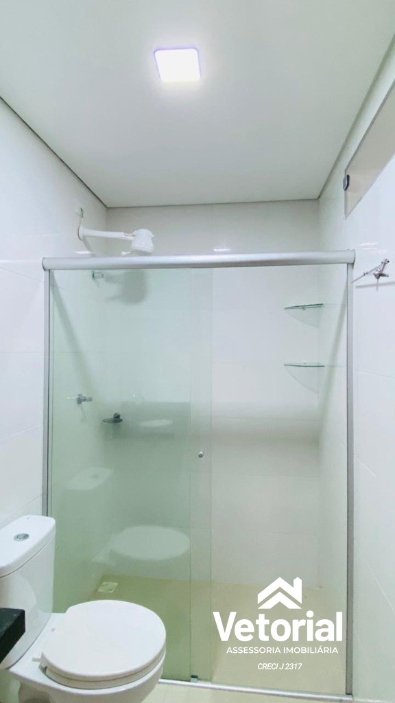 Foto Apartamento de 1/4, cozinha com armário, elevador, água incluso e muito mais! Fale conosco e saiba mais!!!