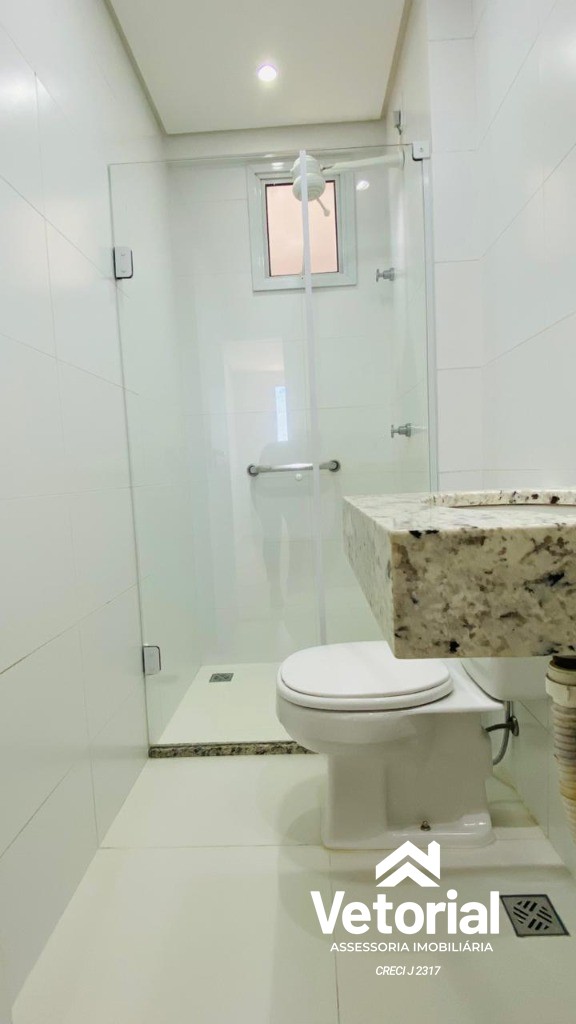 Foto Apartamento de 3 quartos, sendo 01 com suíte, área de lazer incrível em condomínio fechado de alto padrão! Confira!!! Barreiras-Ba