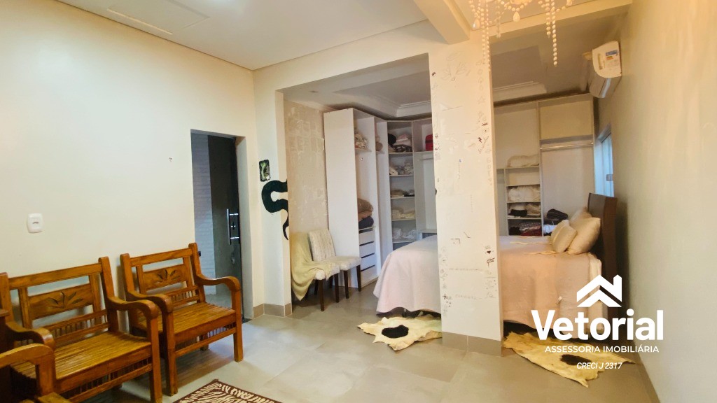 Foto Casa Luxo à venda - 04 suítes, sendo 01 com closet, piscina com cascata, grande área de lazer, localização incrível - Barreiras/Bahia