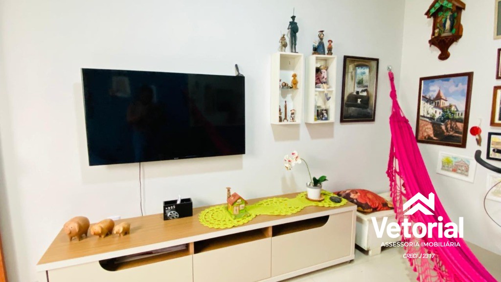 Foto Que casa, senhores! 3 quartos, sendo 01 com suíte, duas salas, toda no porcelanato, escriturada e super aconchegante! Recanto dos Pássaros - Barreiras