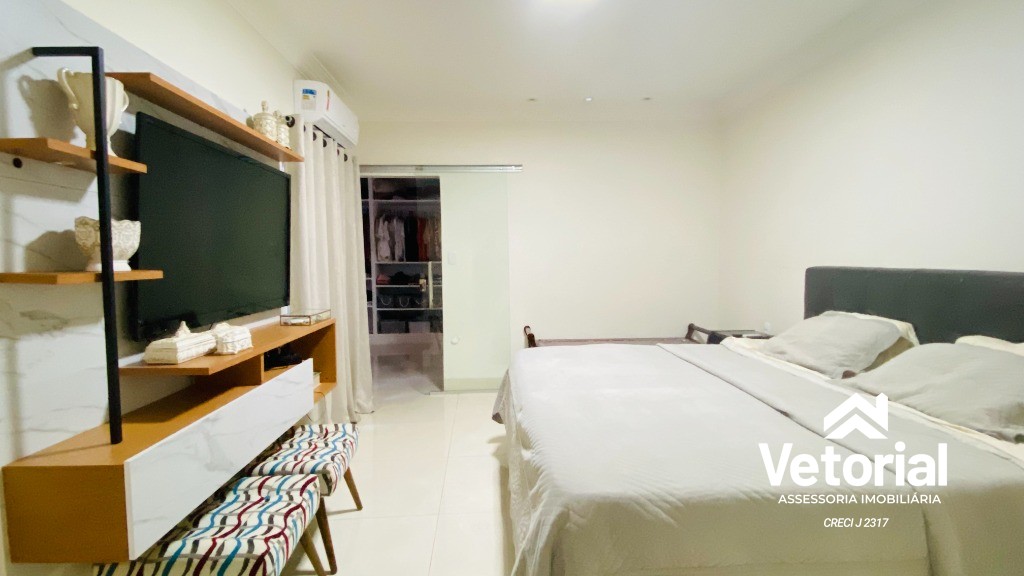 Foto Casa Luxo à venda - 04 suítes, sendo 01 com closet, piscina com cascata, grande área de lazer, localização incrível - Barreiras/Bahia