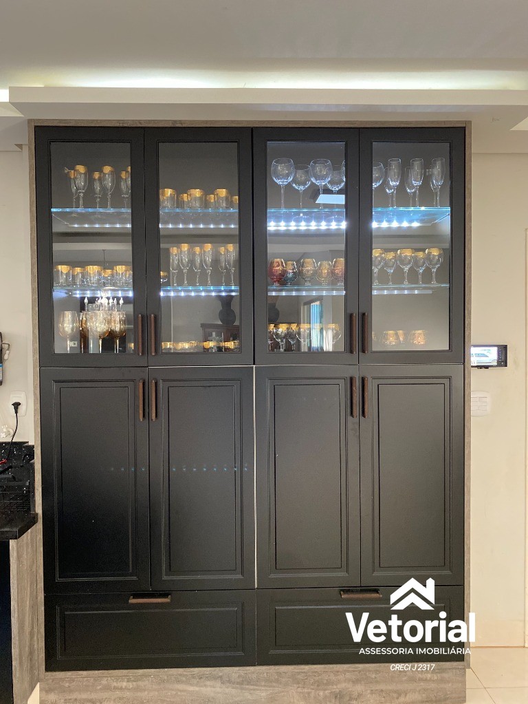 Foto Casa Luxo à venda - 04 suítes, sendo 01 com closet, piscina com cascata, grande área de lazer, localização incrível - Barreiras/Bahia