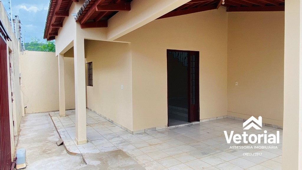 Foto Casa para aluguel com 4 quartos, sendo 02 com suíte, churrasqueira, garagem coberta - Morada da Lua - Barreiras/Bahia