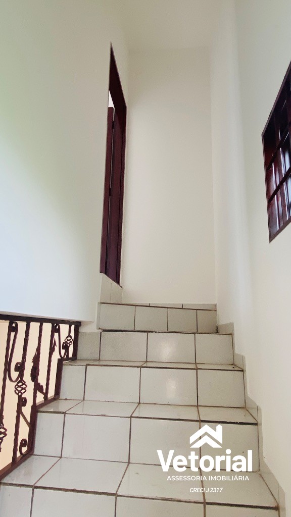 Foto Casa para aluguel com 4 quartos, sendo 02 com suíte, churrasqueira, garagem coberta - Morada da Lua - Barreiras/Bahia