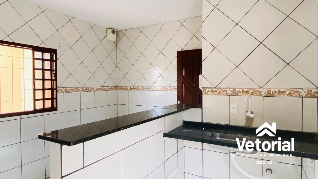 Foto Casa para aluguel com 4 quartos, sendo 02 com suíte, churrasqueira, garagem coberta - Morada da Lua - Barreiras/Bahia