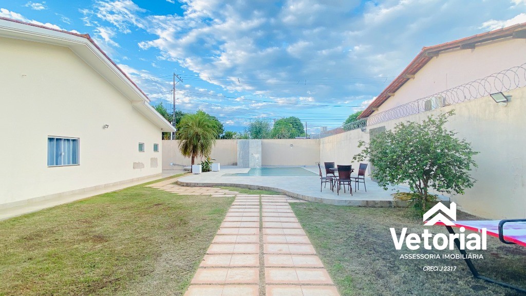 Foto Casa Luxo - 04 suítes, sendo 01 com closet, piscina com cascata, grande área de lazer, localização incrível - Barreiras/Bahia
