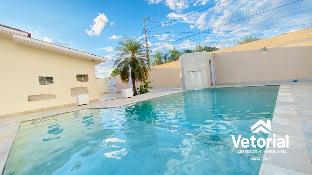 Foto Casa Luxo - 04 suítes, sendo 01 com closet, piscina com cascata, grande área de lazer, localização incrível - Barreiras/Bahia