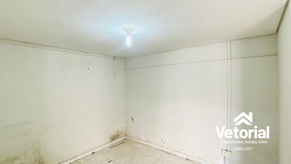 Foto Ponto comercial para locação no centro da cidade - 200 m², 4 salas, 03 banheiros e muito mais - Barreiras/Ba